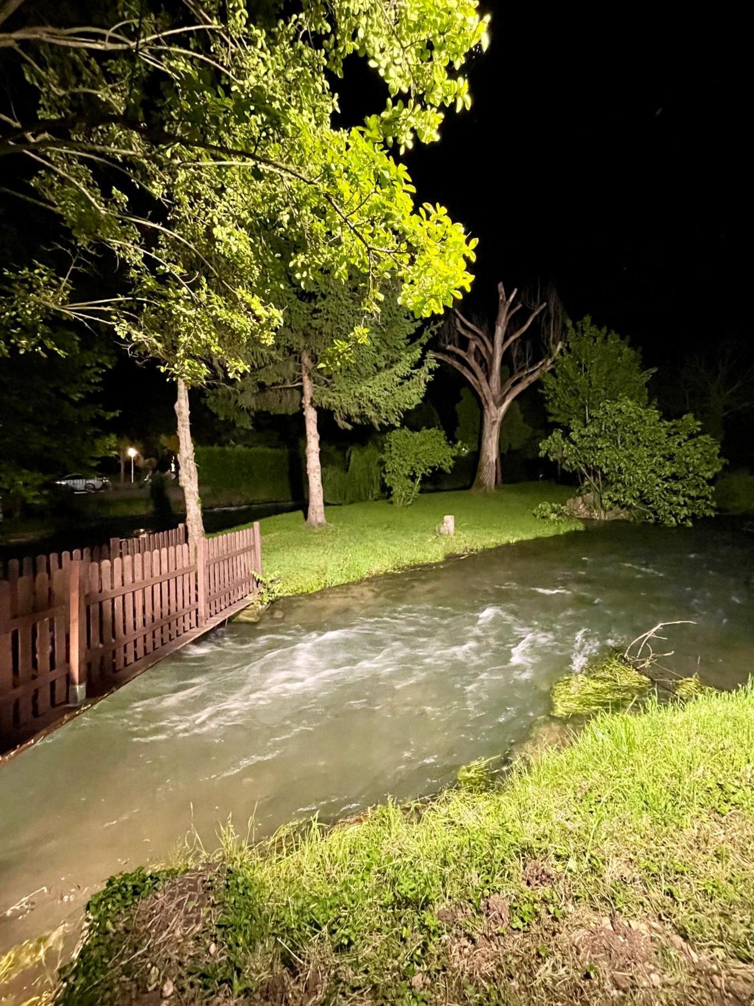Villa Vitti'S - Verona Est Camping San Martino Buon Albergo Exteriör bild