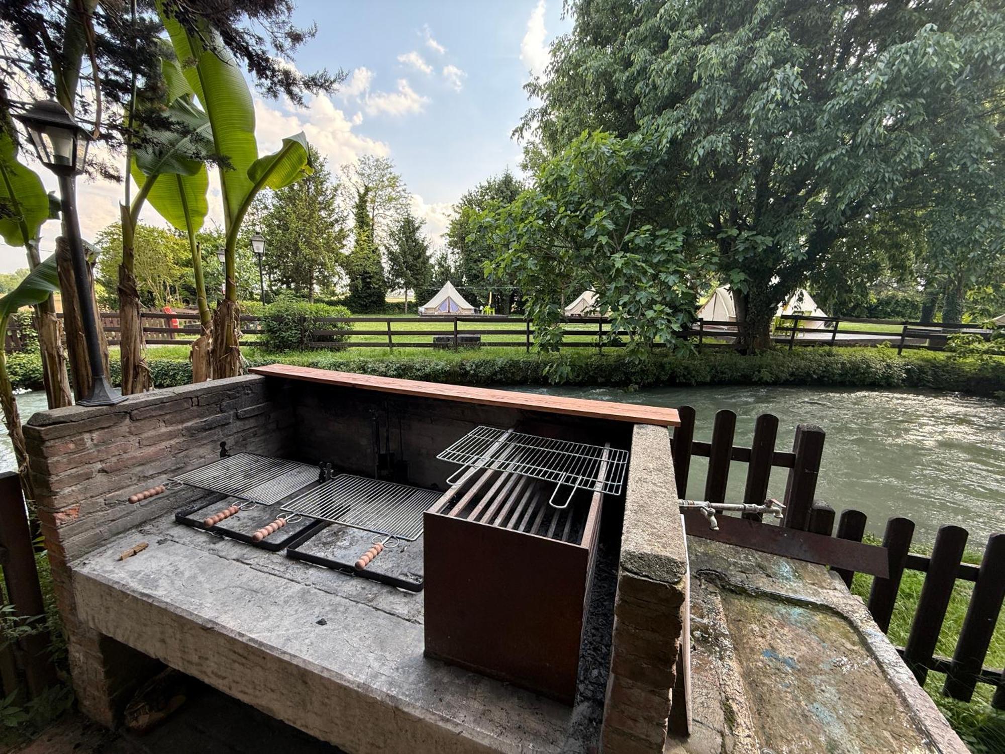 Villa Vitti'S - Verona Est Camping San Martino Buon Albergo Exteriör bild